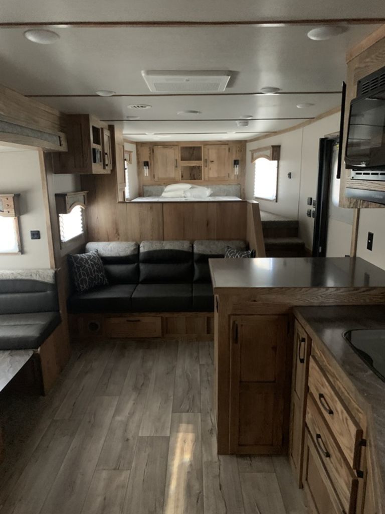 Trailer Photo 24