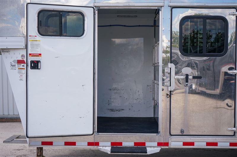 Trailer Image