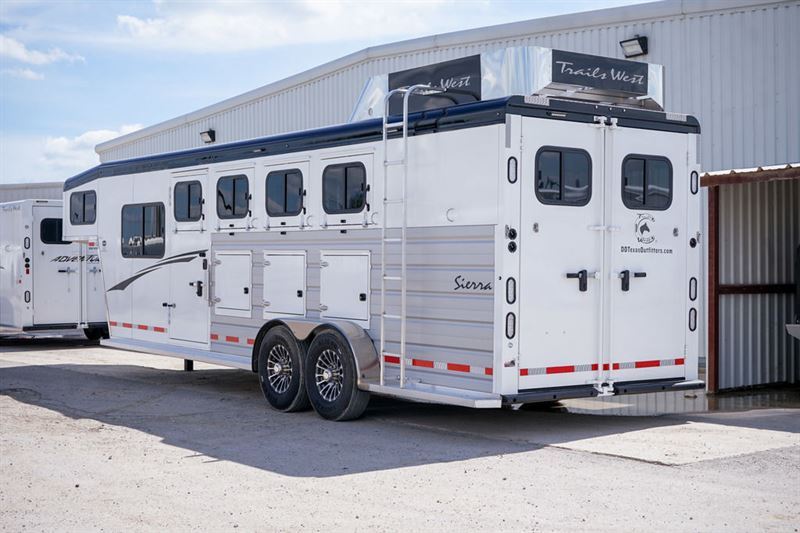 2023 Trails West® Sierra 4 Horse Trailer