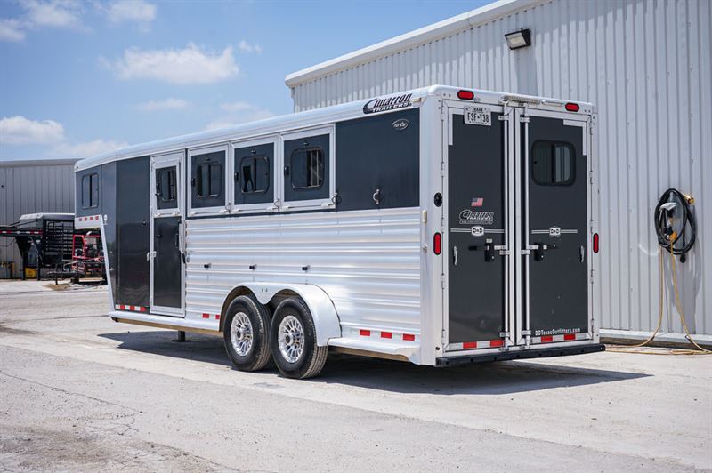 2017 Cimarron Trailers 4 Horse Trailer