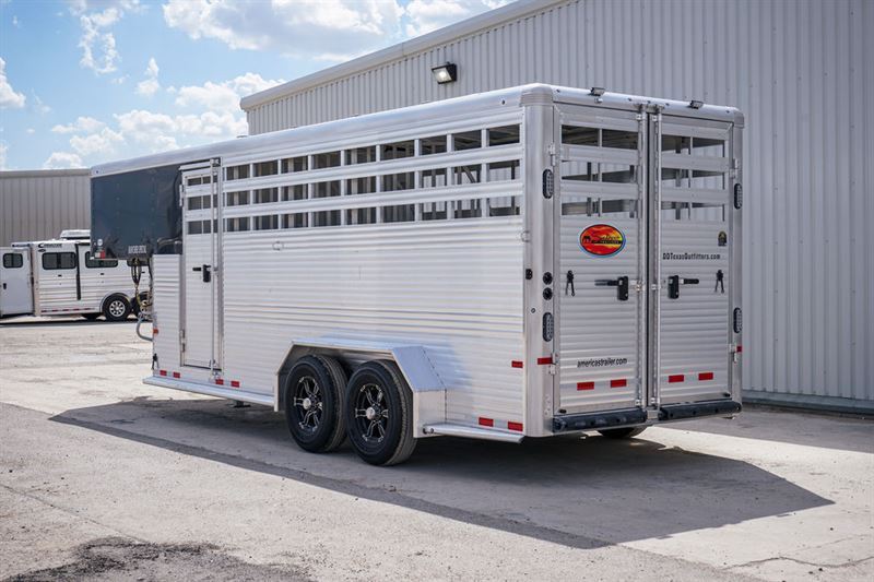 2024 Sundowner 4 horse trailer