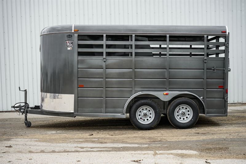 2024 WW 2 Horse Trailer