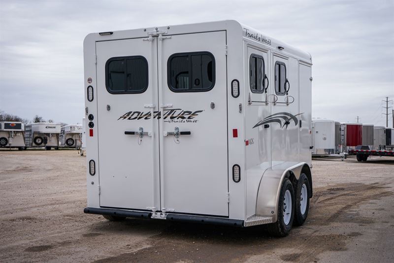 2024 Trails West adventure mx ll 2 horse trailer