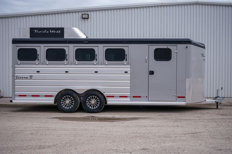 2024 Trails West sierra ll 4 horse trailer