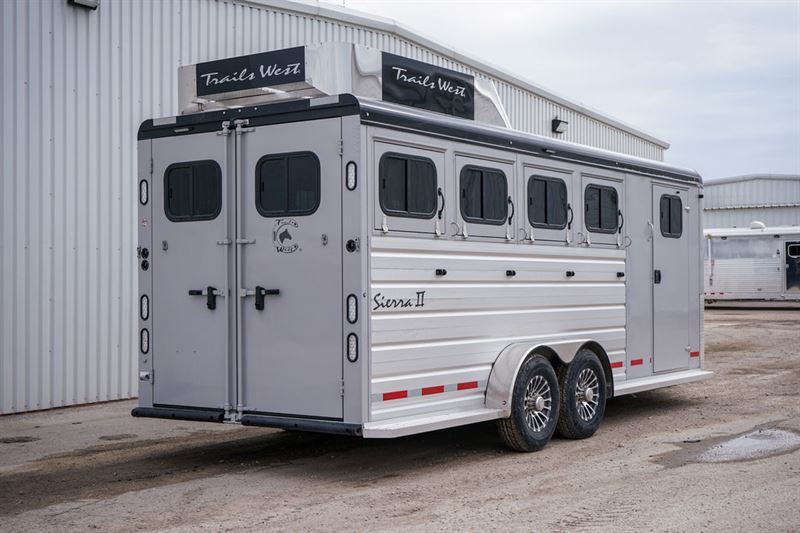 2024 Trails West sierra ll 4 horse trailer