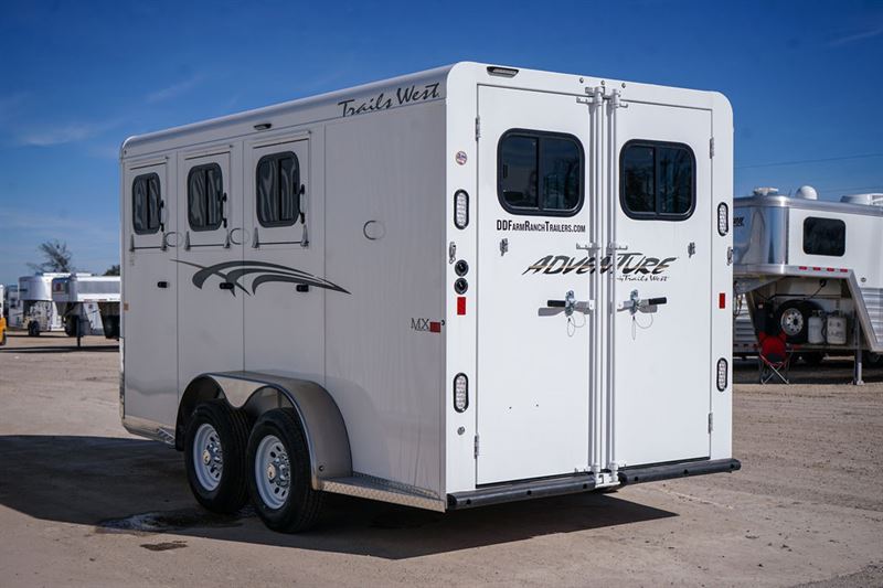 2024 Trails West adventure mx ll 3 horse trailer