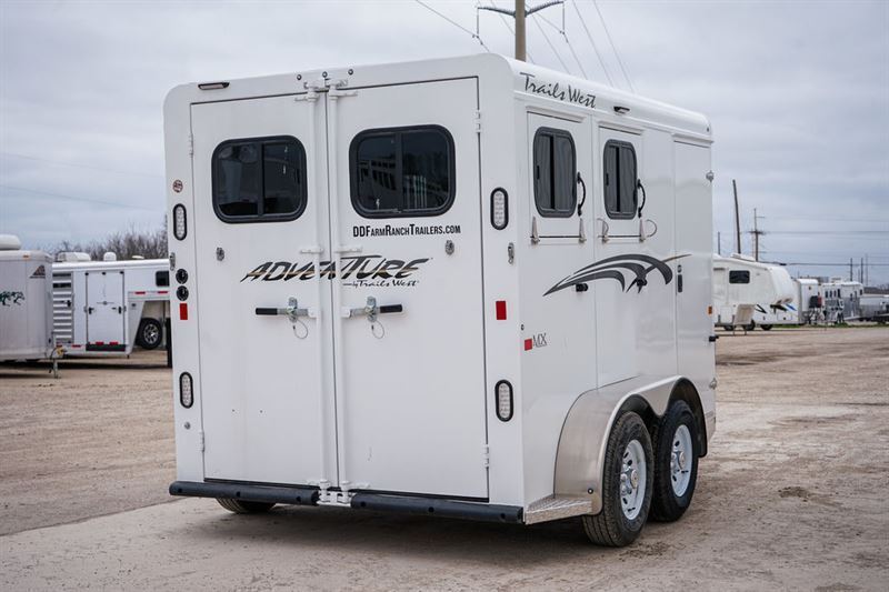 2024 Trails West adventure mx ll 2 horse