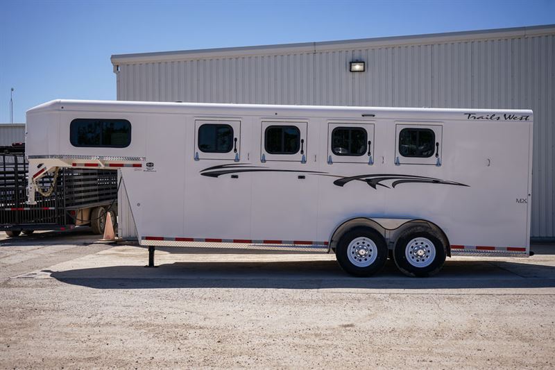2024 Trails West adventure mx 4 horse trailer