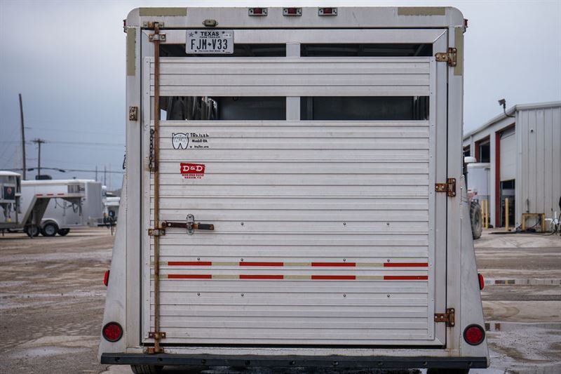 2007 W-W 4 horse brightline trailer
