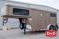 1999 Stock horse CM Trailers 2 Horse Straight Load Trailer