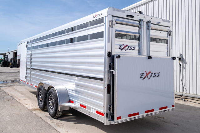 2026 Exiss 10 pen express low pro trailer