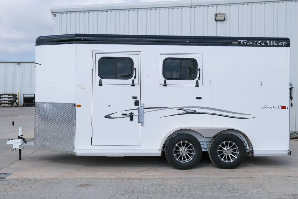 2026 Trails West 2 horse classic ii trailer