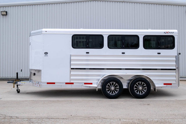 2026 Exiss 6 pen exhibitor mini low pro trailer