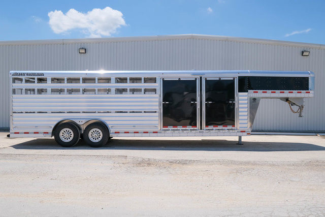 2027 Elite 25ft show cattle trailer