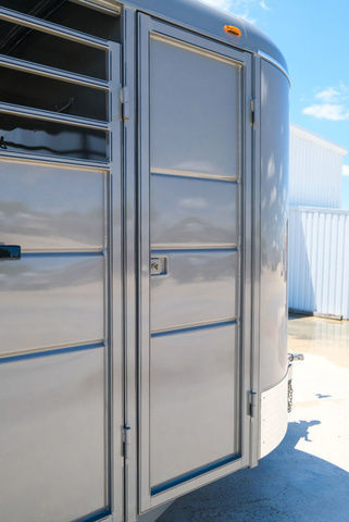Trailer Photo 6
