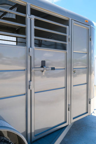 Trailer Photo 9