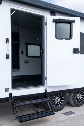 2026 Trails West 28 ft freeride toy hauler