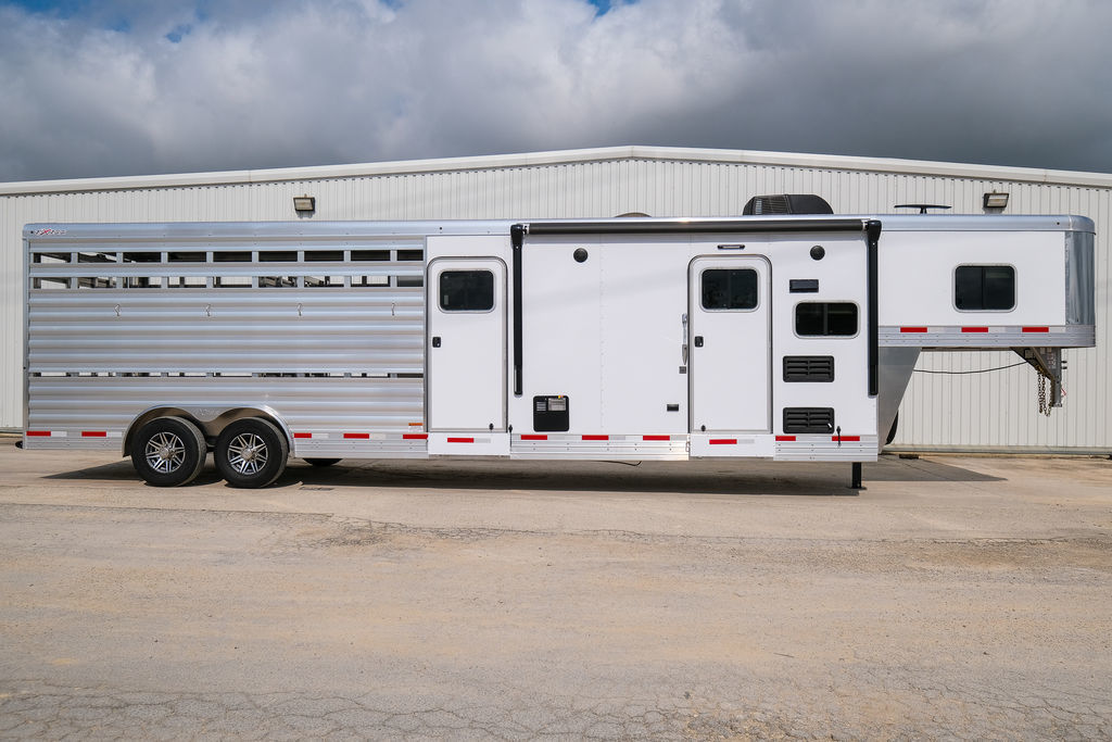 Trailer Photo 4