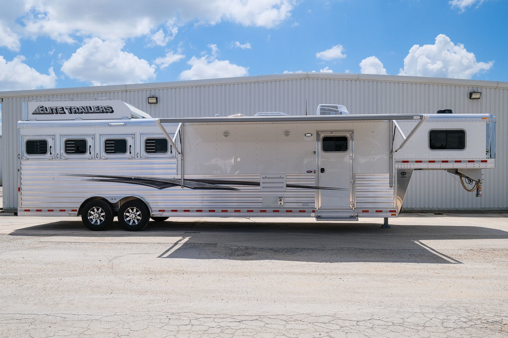 Trailer Photo 3