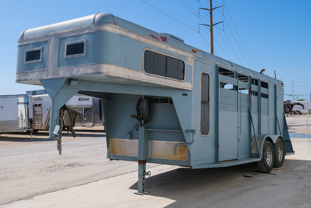 Trailer Photo 5