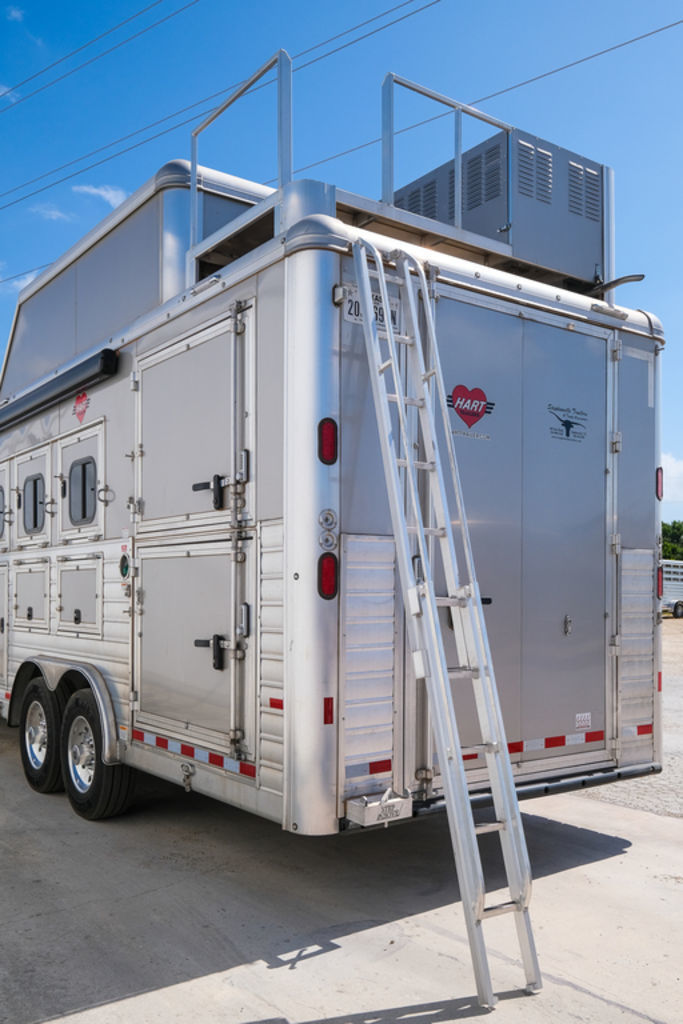 Trailer Photo 7