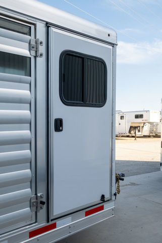 Trailer Photo 6