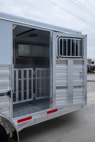 Trailer Photo 10
