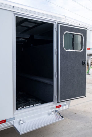 Trailer Photo 8