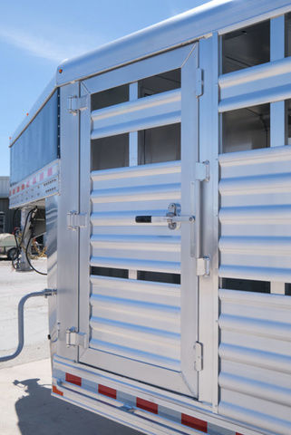 Trailer Photo 7