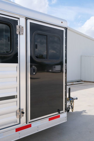 Trailer Photo 6