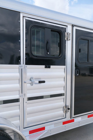 Trailer Photo 9