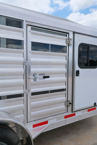 Trailer Photo 9