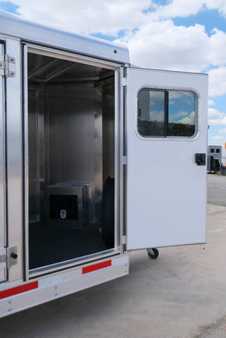 Trailer Photo 7