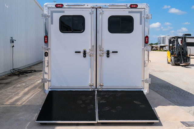 Trailer Photo 19