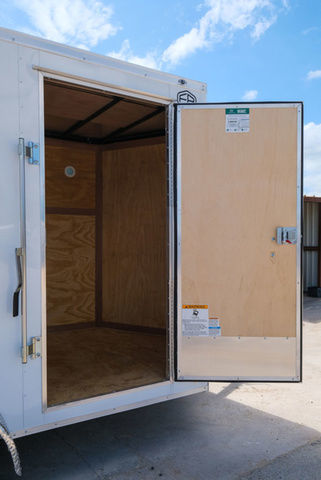 Trailer Photo 8