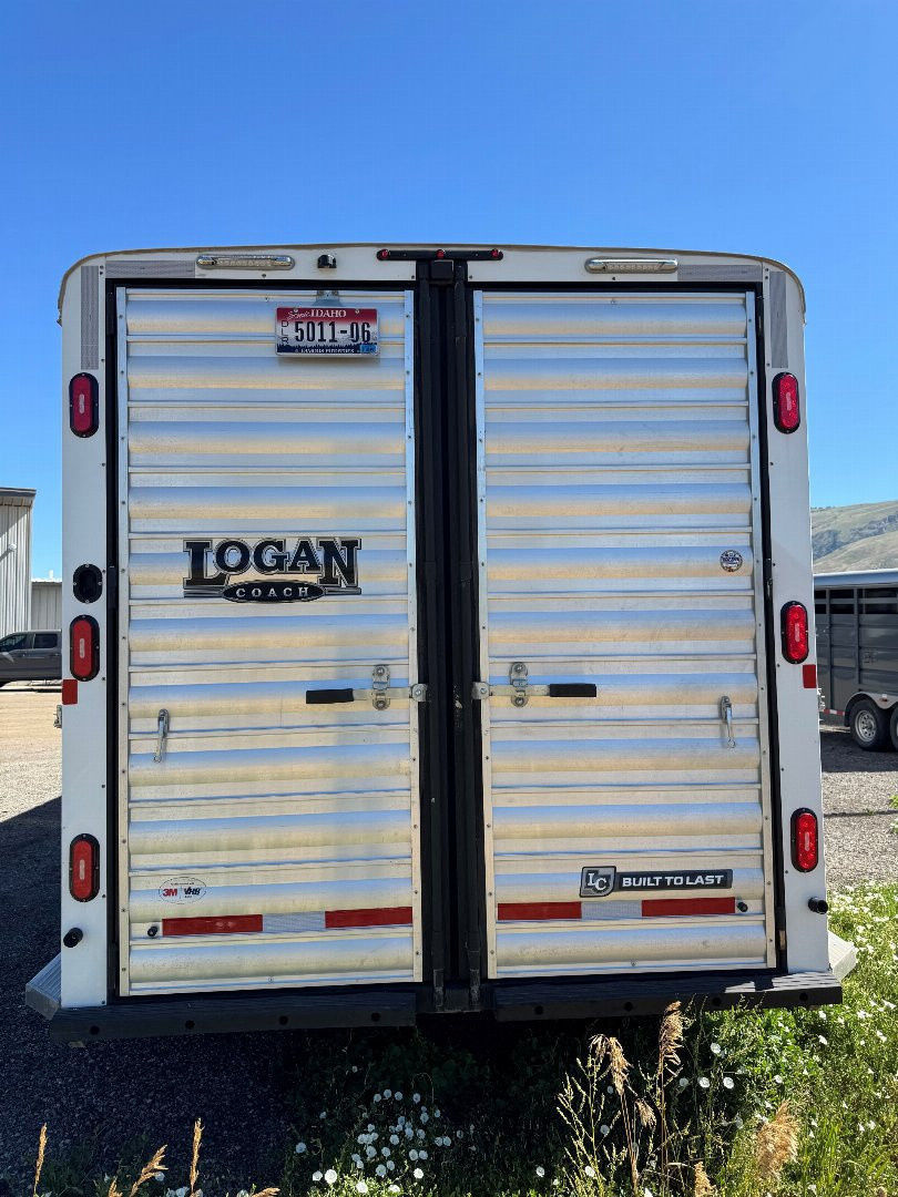Trailer Photo 12