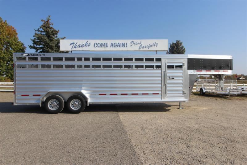 2025  Featherlite Trailers