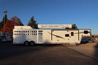 2015  horse Bison Trailers Stock/Combo LQ Slide-out