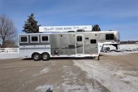 2014 3 horse Lakota 3 Horse LQ Slide-out