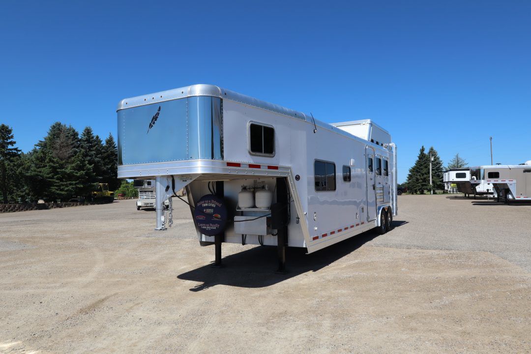 2015 Featherlite 3