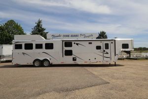 2018 4 horse Merhow Trailers 4 Place LQ Bunk