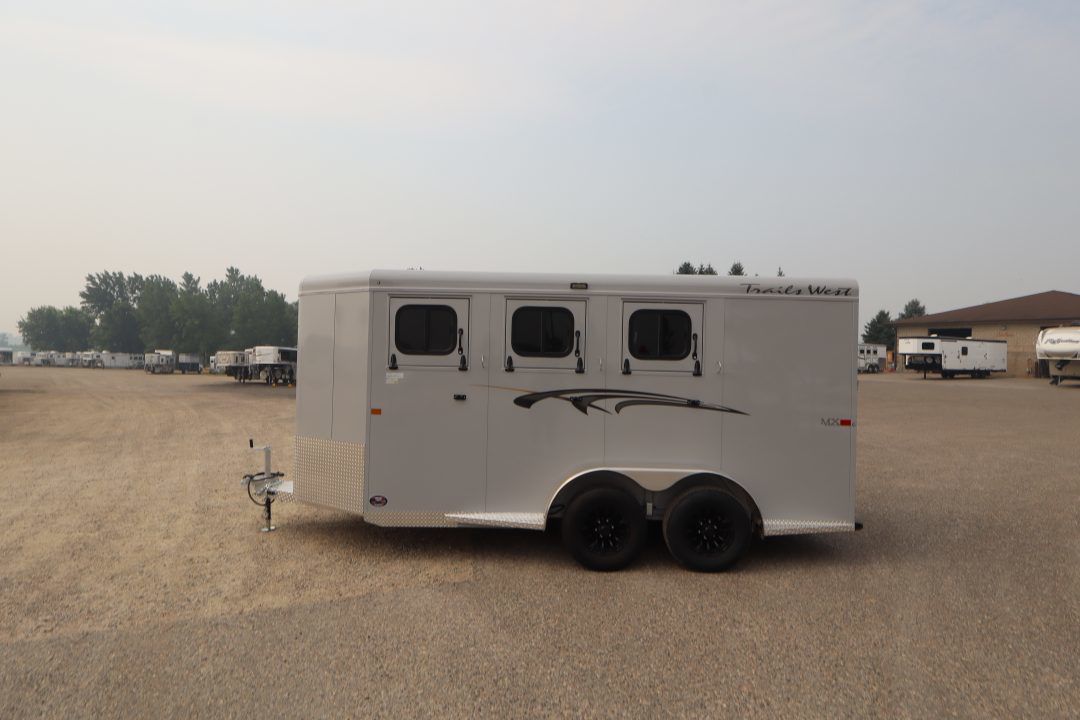 Trailer Photo 4