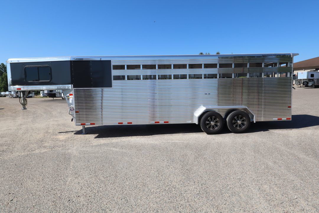 Trailer Photo 3