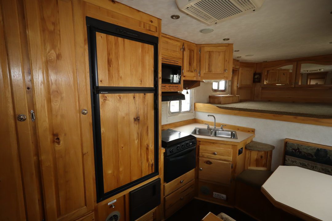 Trailer Photo 15