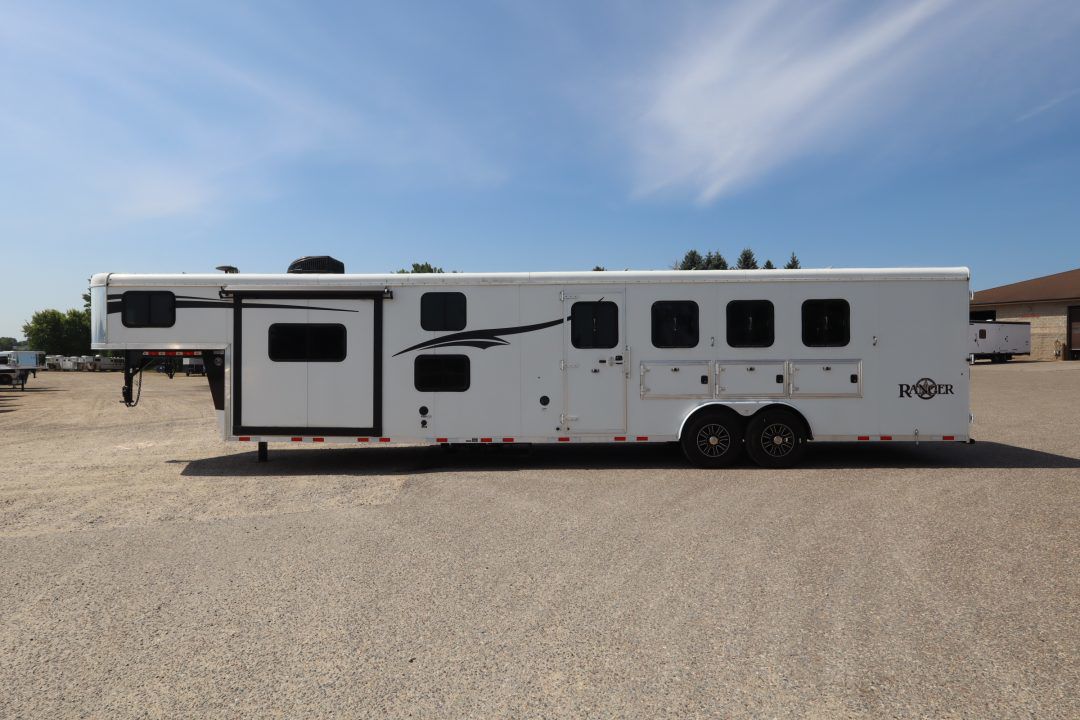 Trailer Photo 4