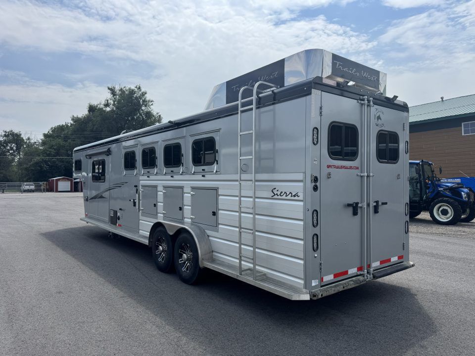 Trailer Photo 3