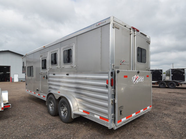 Trailer Photo 11
