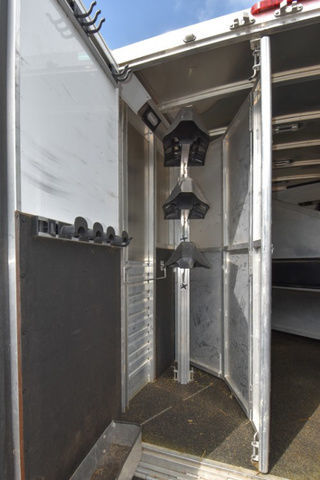 Trailer Photo 14
