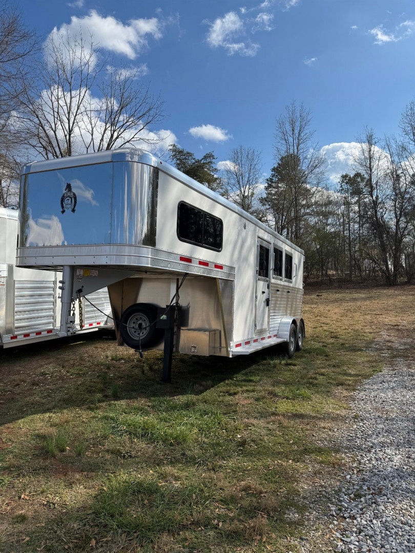 2024 Adam excursion 3 horse slant gooseneck