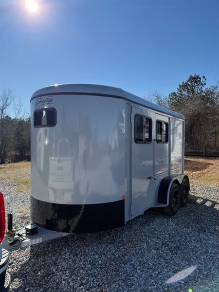 2025 Delta 2 horse slant load bp